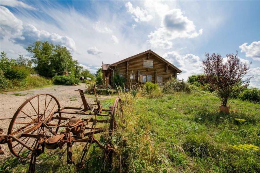 Le Chalet Du Chemin Et Sa Roulotte Berviller-en-Moselle Zewnętrze zdjęcie